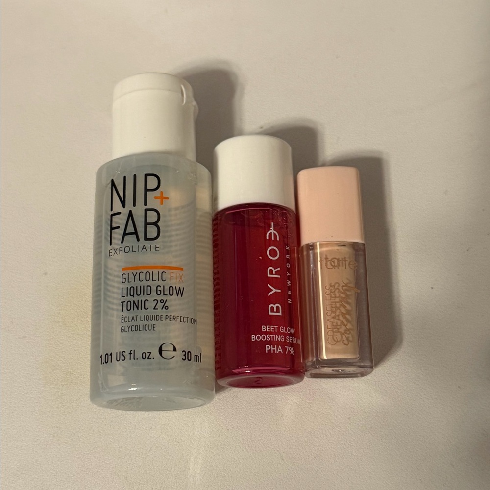 Travel Size Skincare and Makeup Beauty Bundle New